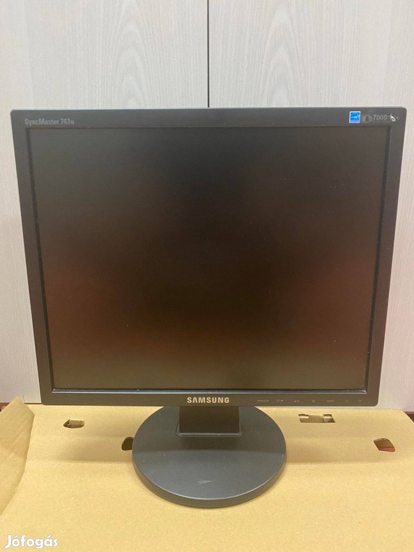 Samsung 743N 17inch monitor