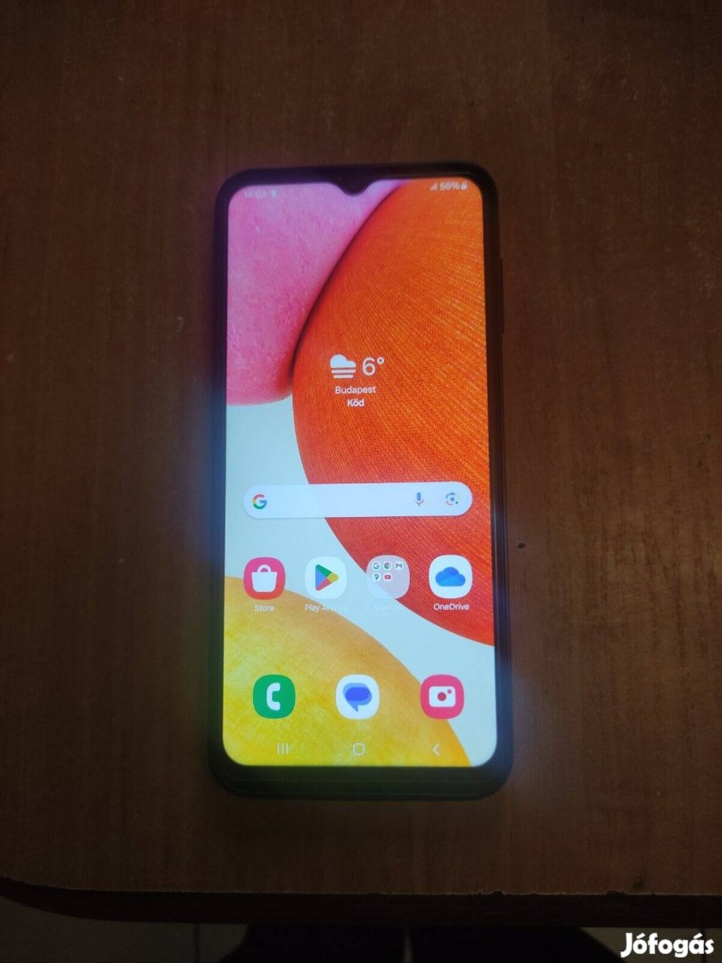 Samsung A14 fóliás hibás. 