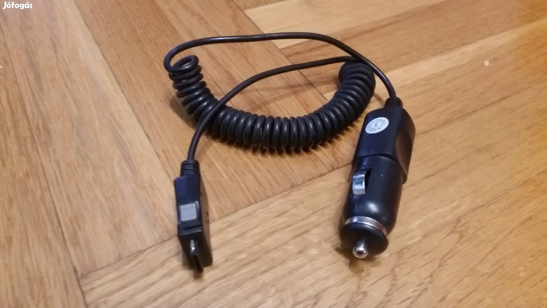 Samsung A300, E700 autós töltő