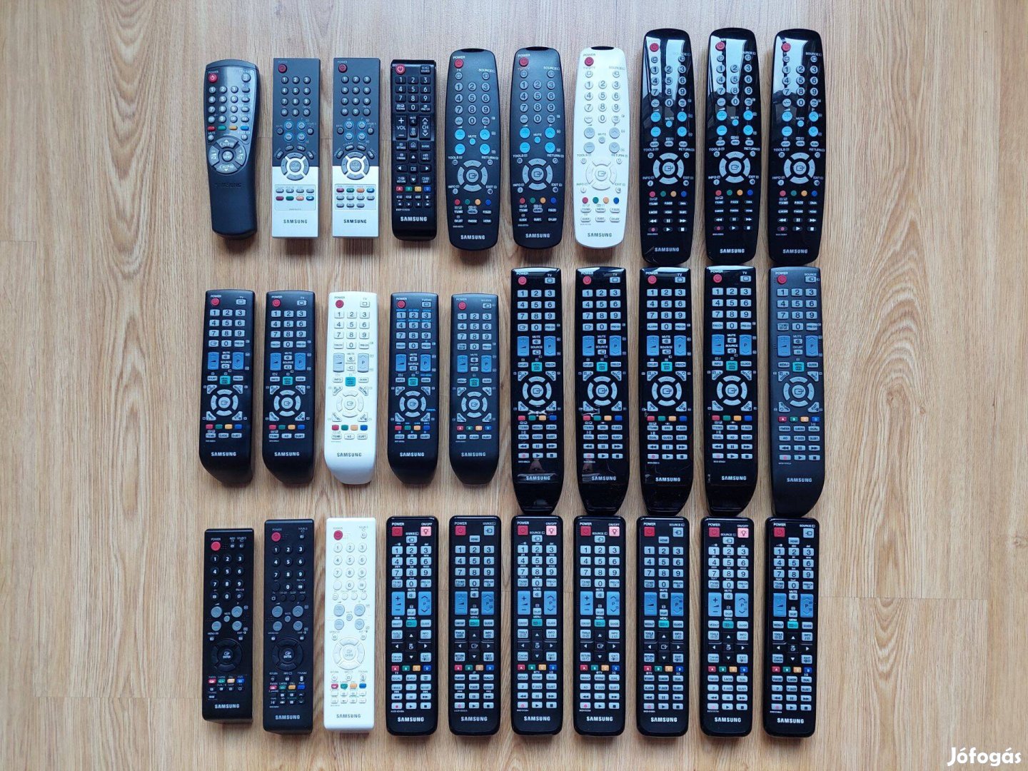 Samsung AA59 és BN59 sorozat TV távirányítók (fekete-fehér)
