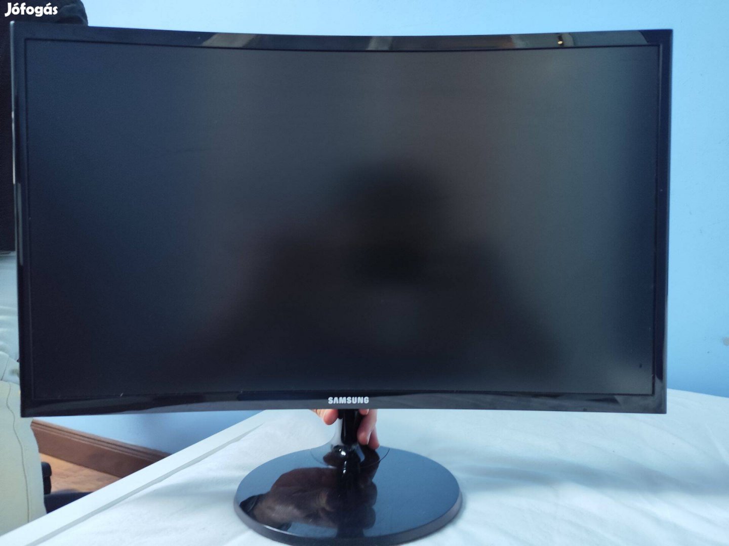 Samsung C24F390FHU monitor