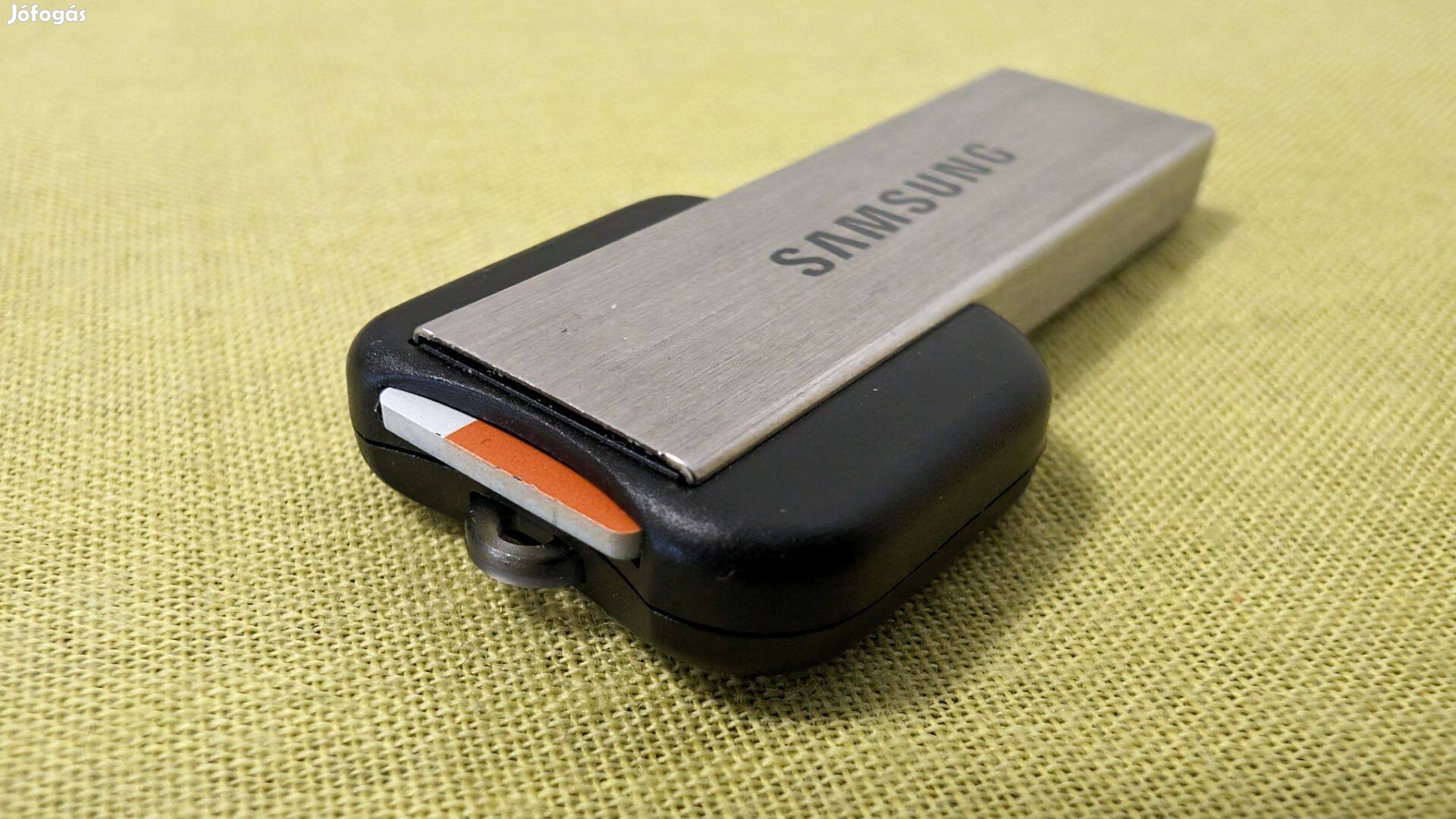 Samsung Evo 64GB microsdxc + USB adapter