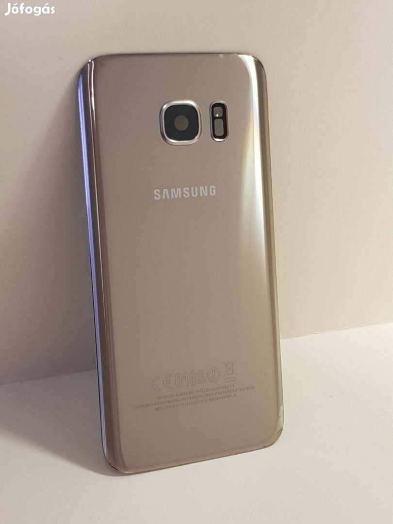 Samsung G930 Galaxy S7 Arany Akkufedel Hatlap Gyari