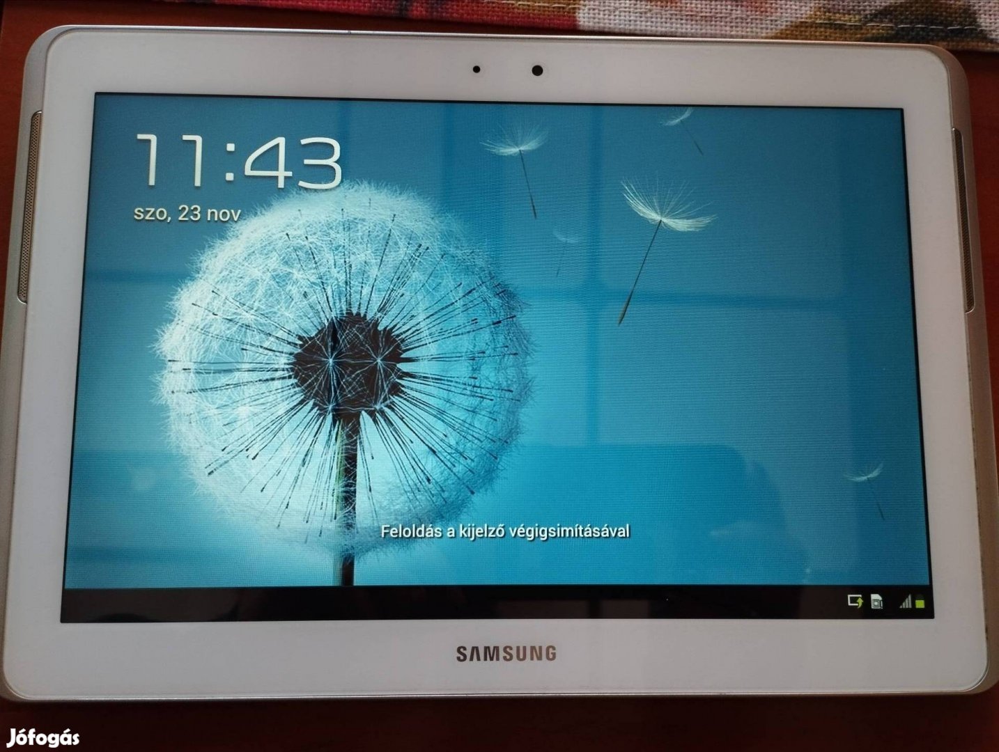 Samsung GT-P5100 tablet 