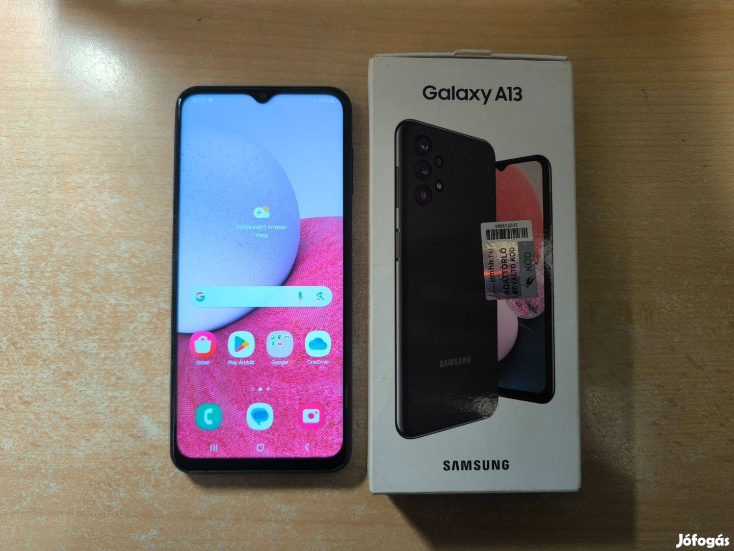 Samsung Galaxy A13 4/64GB Dual Független Fekete Garis !