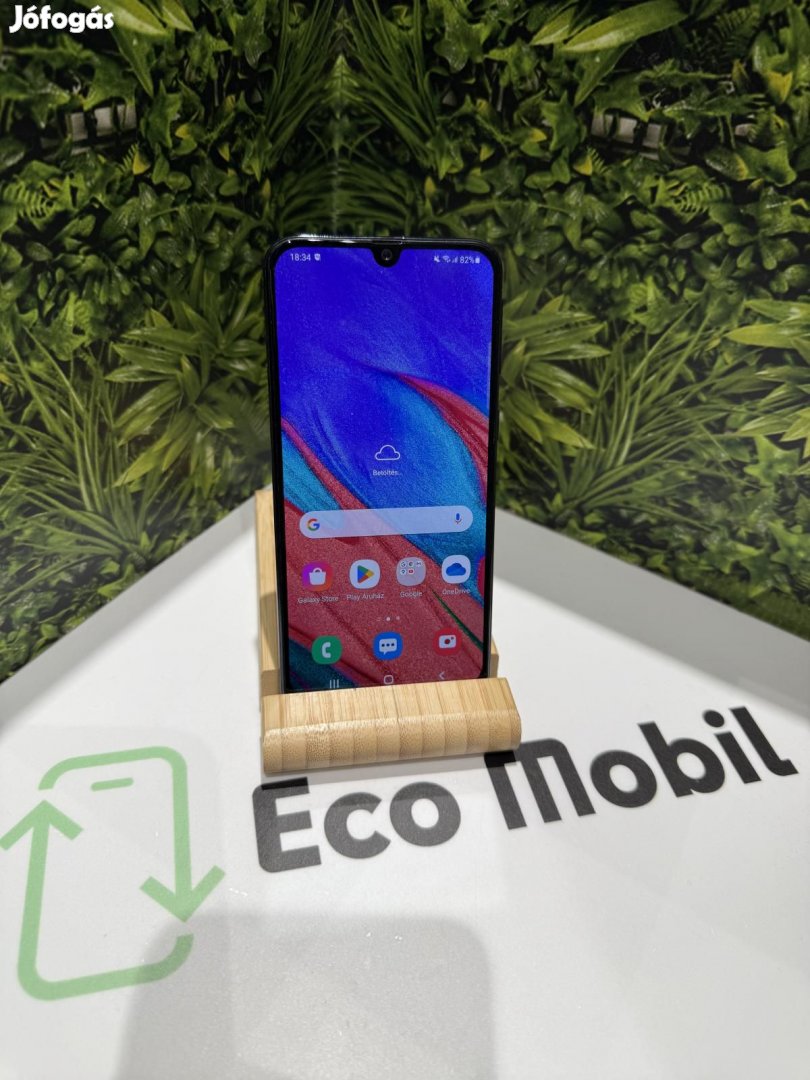Samsung Galaxy A40 Dual Sim 64 GB, 12 hó garancia