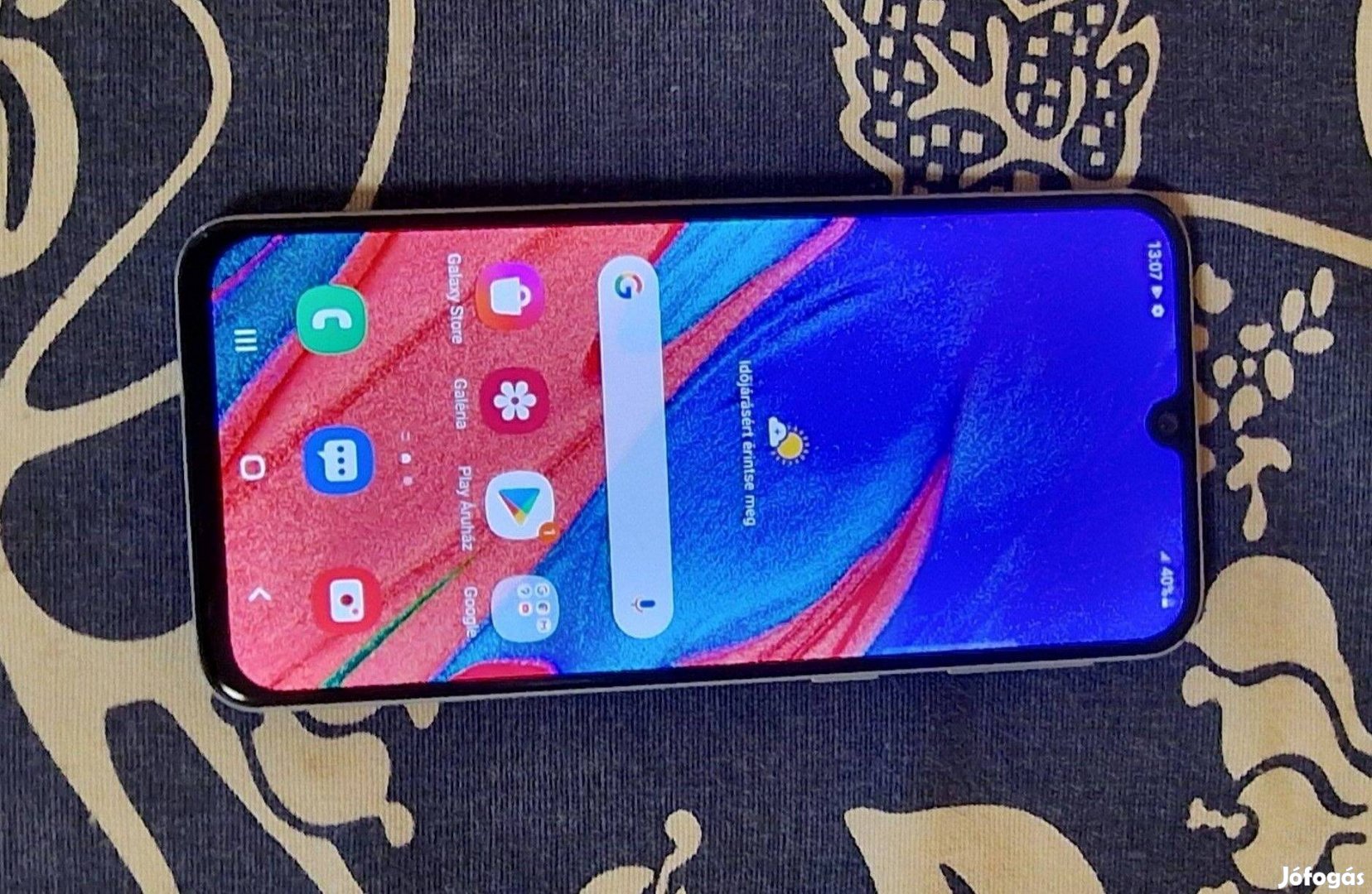 Samsung Galaxy A40 Fehér DUAL sim.4/64GB mobiltelefon hajszálr