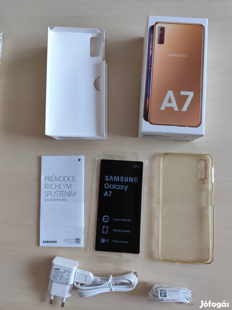 Samsung Galaxy A7 (2018) üres telefon doboz 