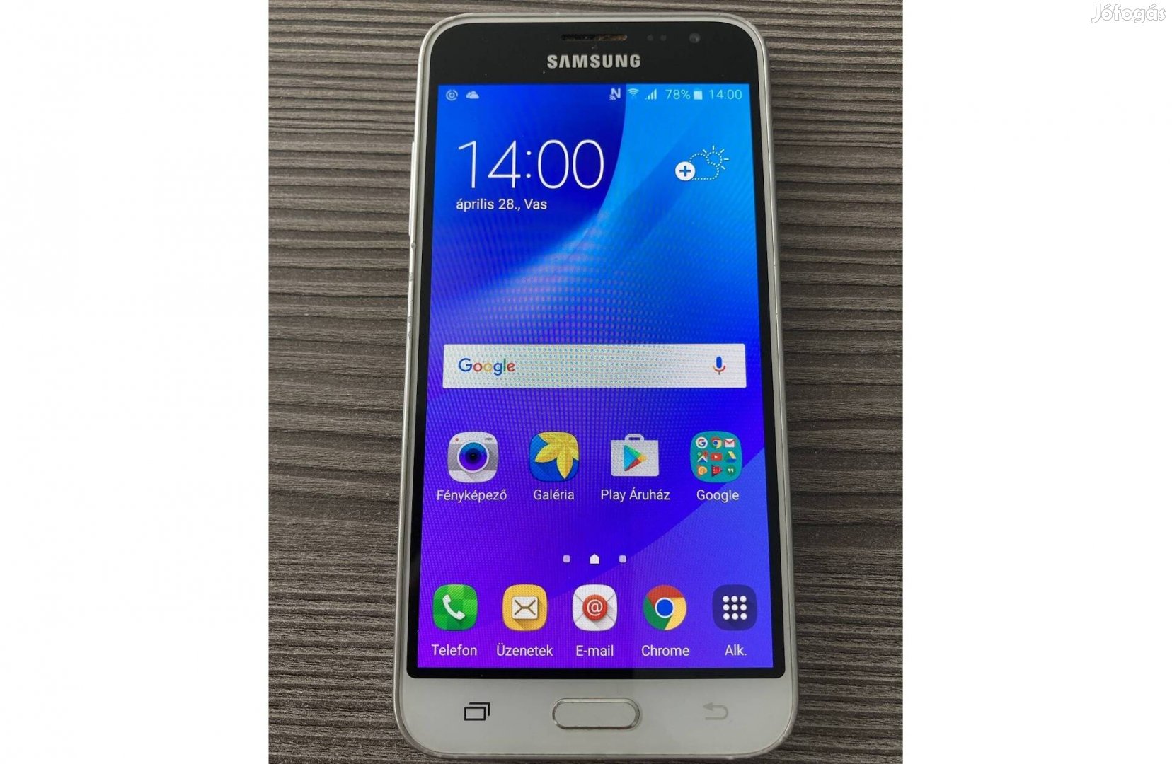 Samsung Galaxy J3 8GB 5" karcmentes, hibátlan és jó akku!