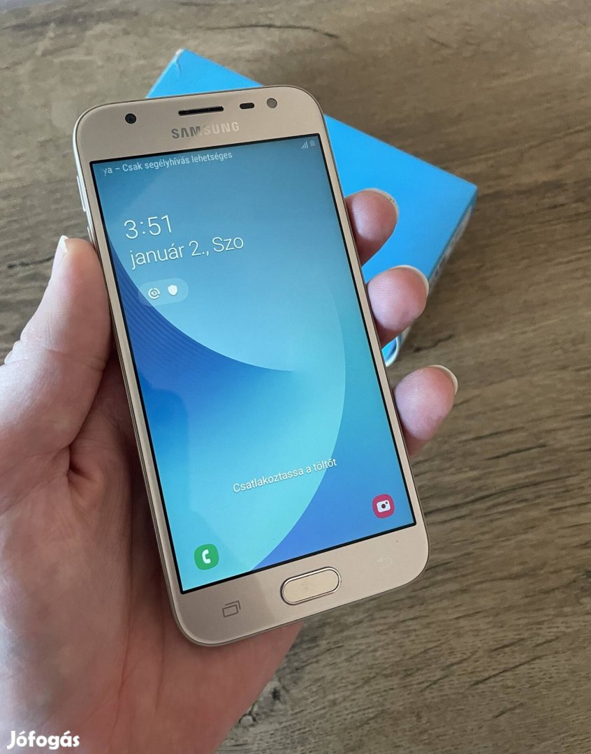 Samsung Galaxy J3 (2017) Gold Független