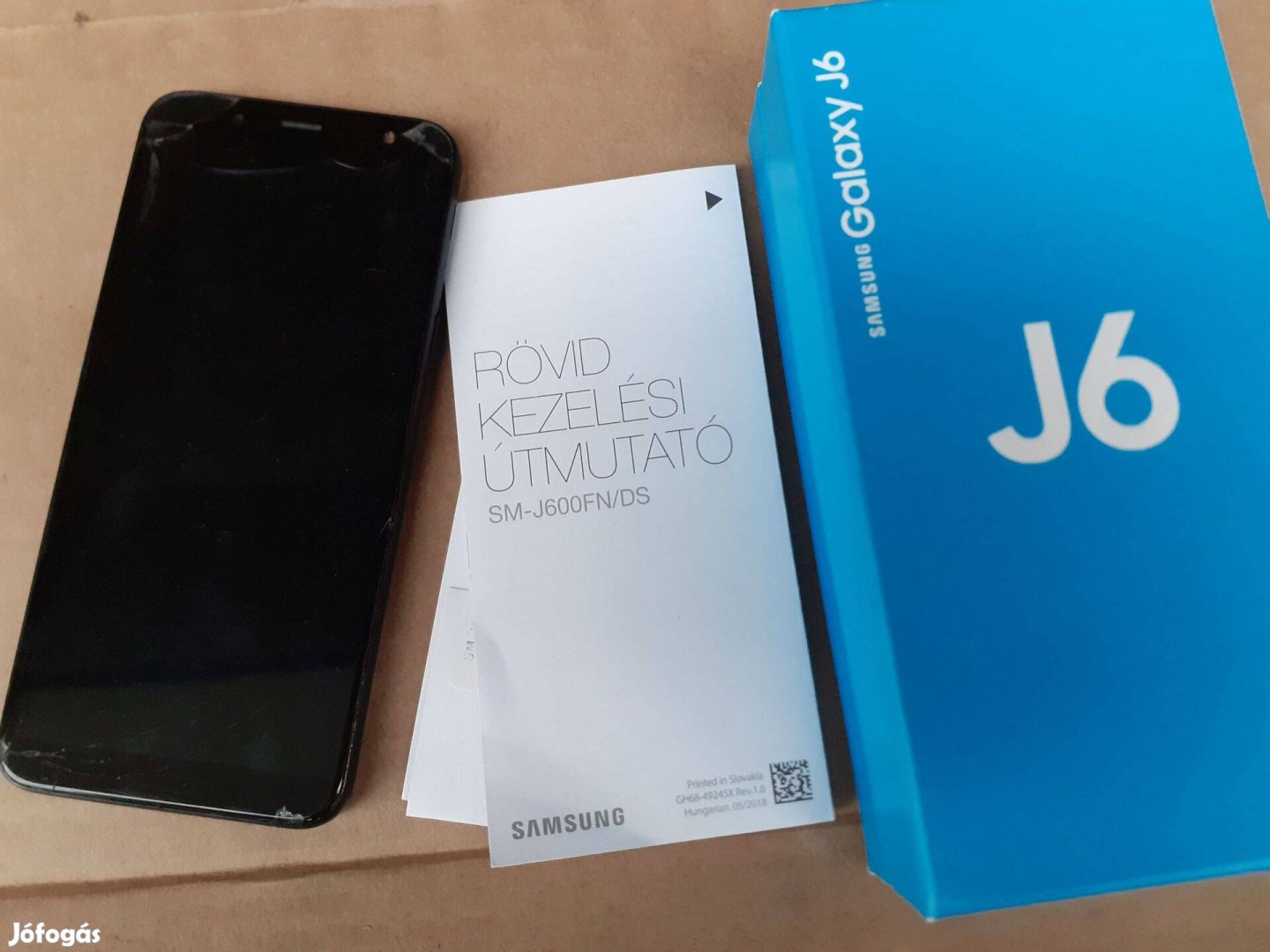 Samsung Galaxy J6 (2018) SM-J600 32GB Dual SIM kártyafüggetlen telefon