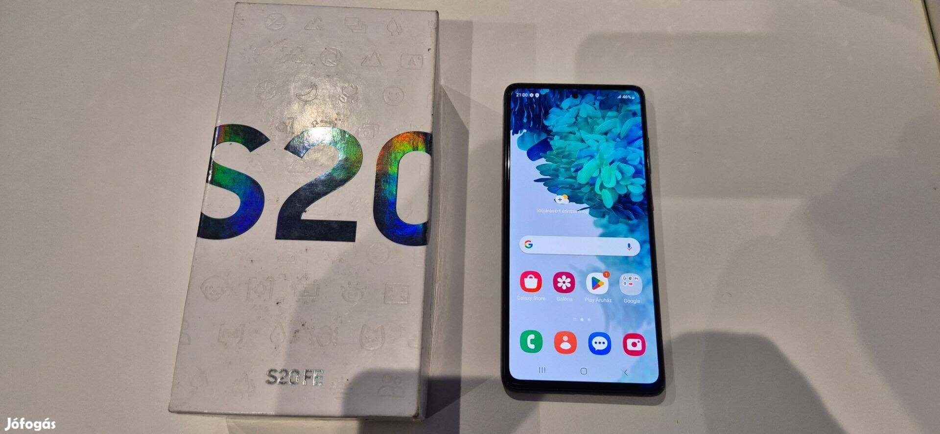 Samsung Galaxy S20 FE 5G 6/128GB Újszerű Kék Garis !