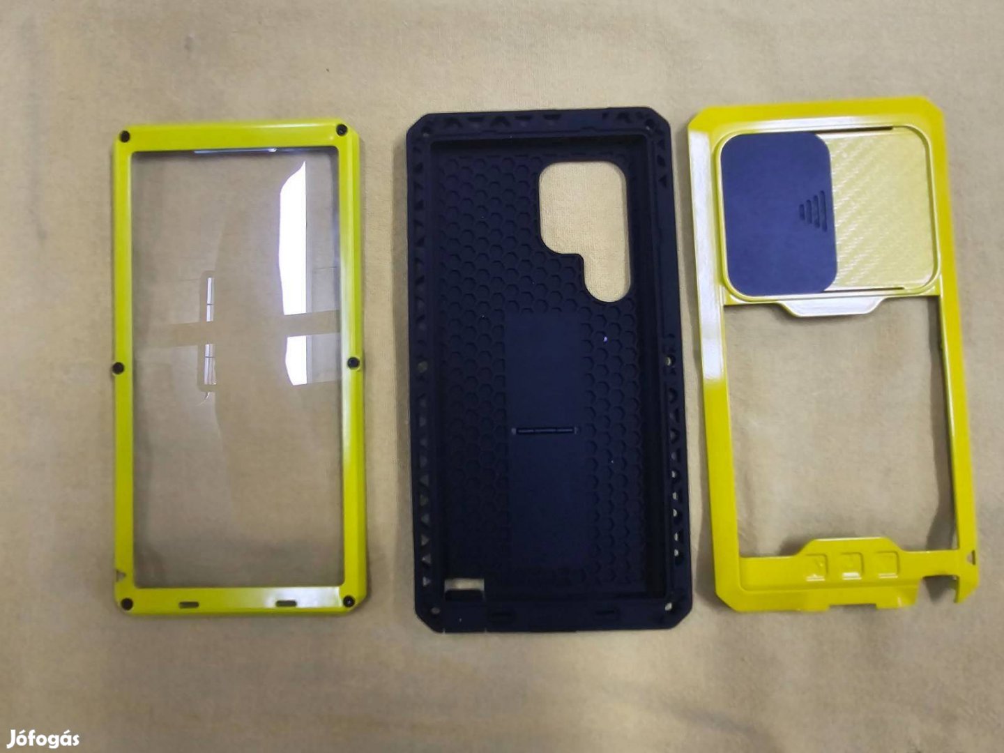 Samsung Galaxy S24 ultra telefonhoz sárga fém tok
