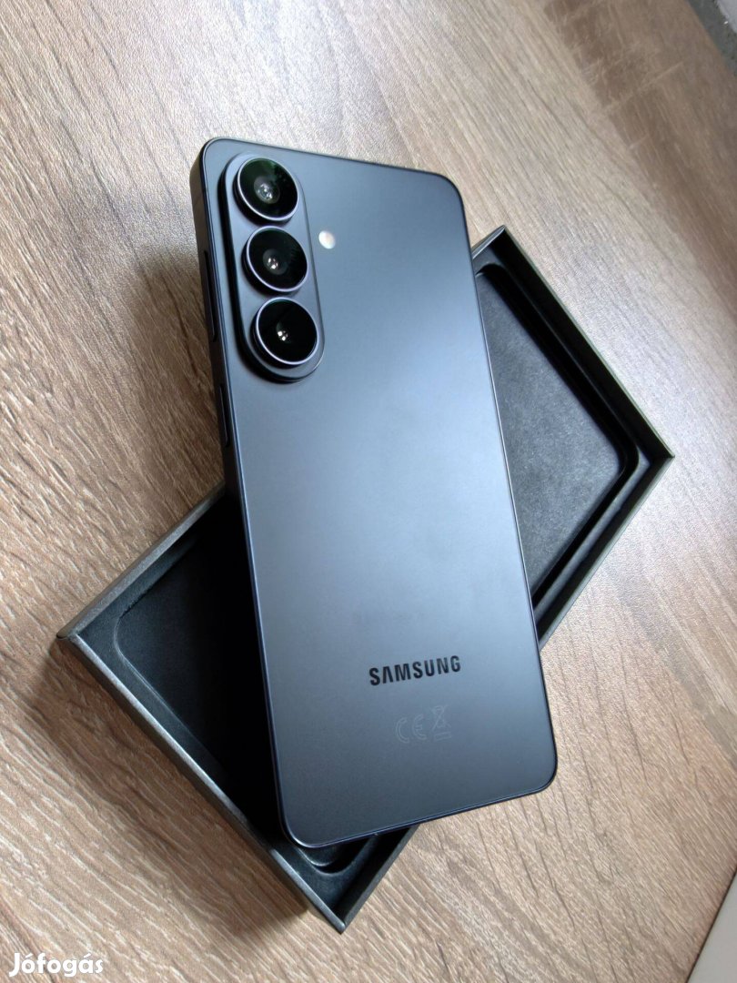Samsung Galaxy S26 256GB Black - Vadiúj - Csere is lehet
