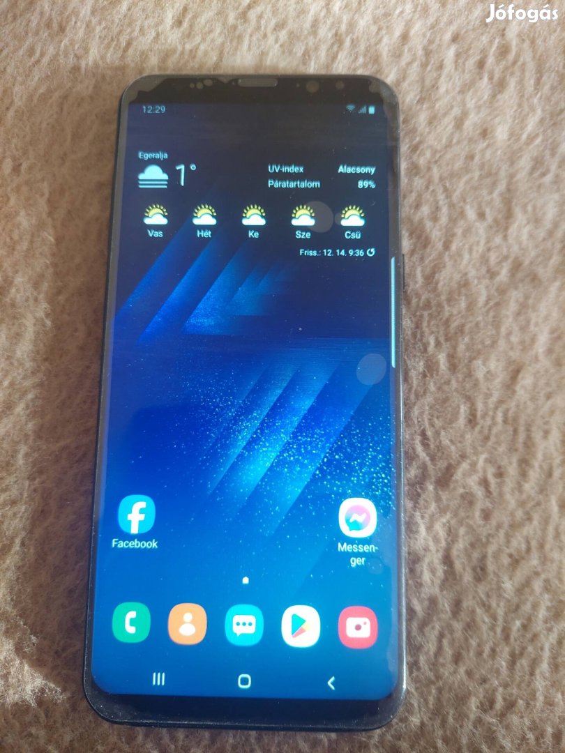 Samsung Galaxy S8 (SM-G955F) Yettel függő mobiltelefon.