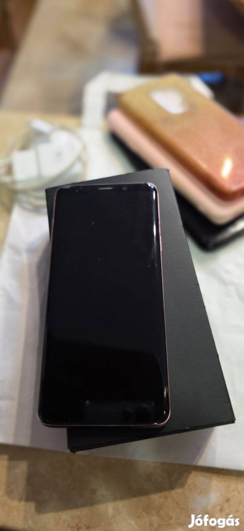 Samsung Galaxy S9 mobiltelefon eladó
