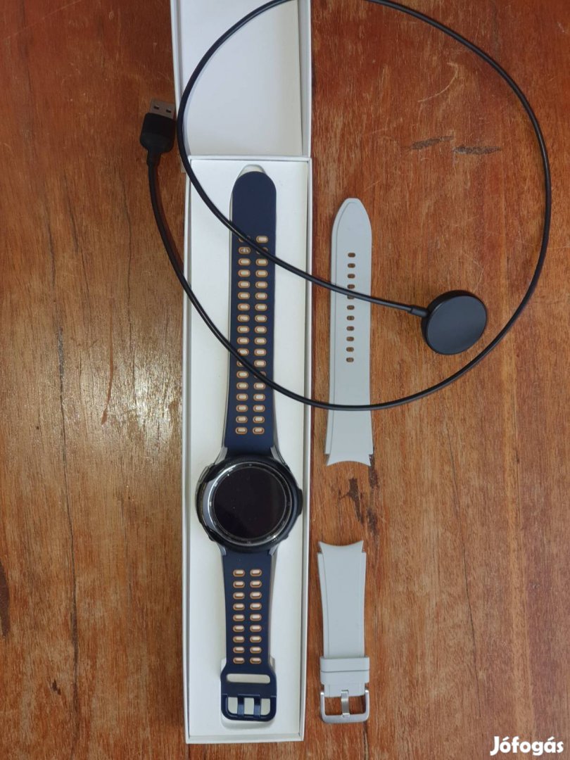 Samsung Galaxy Watch4 Classic (SM-R895F) okosóra