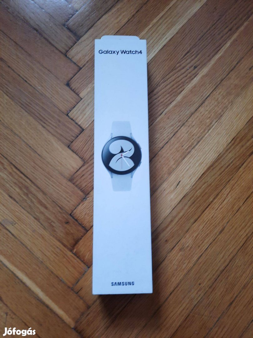 Samsung Galaxy Watch4 okosóra újszerű állapotban