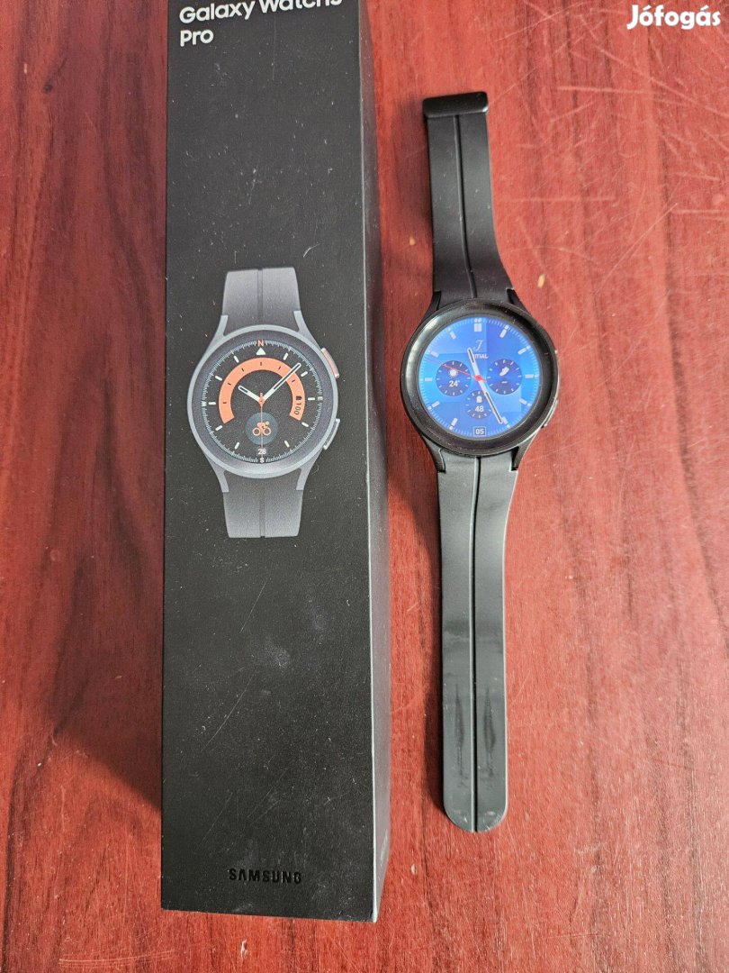 Samsung Galaxy Watch5 Pro LTE dobozában eladó