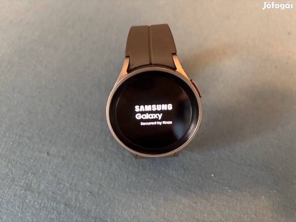 Samsung Galaxy Watch5 Pro okosóra eladó