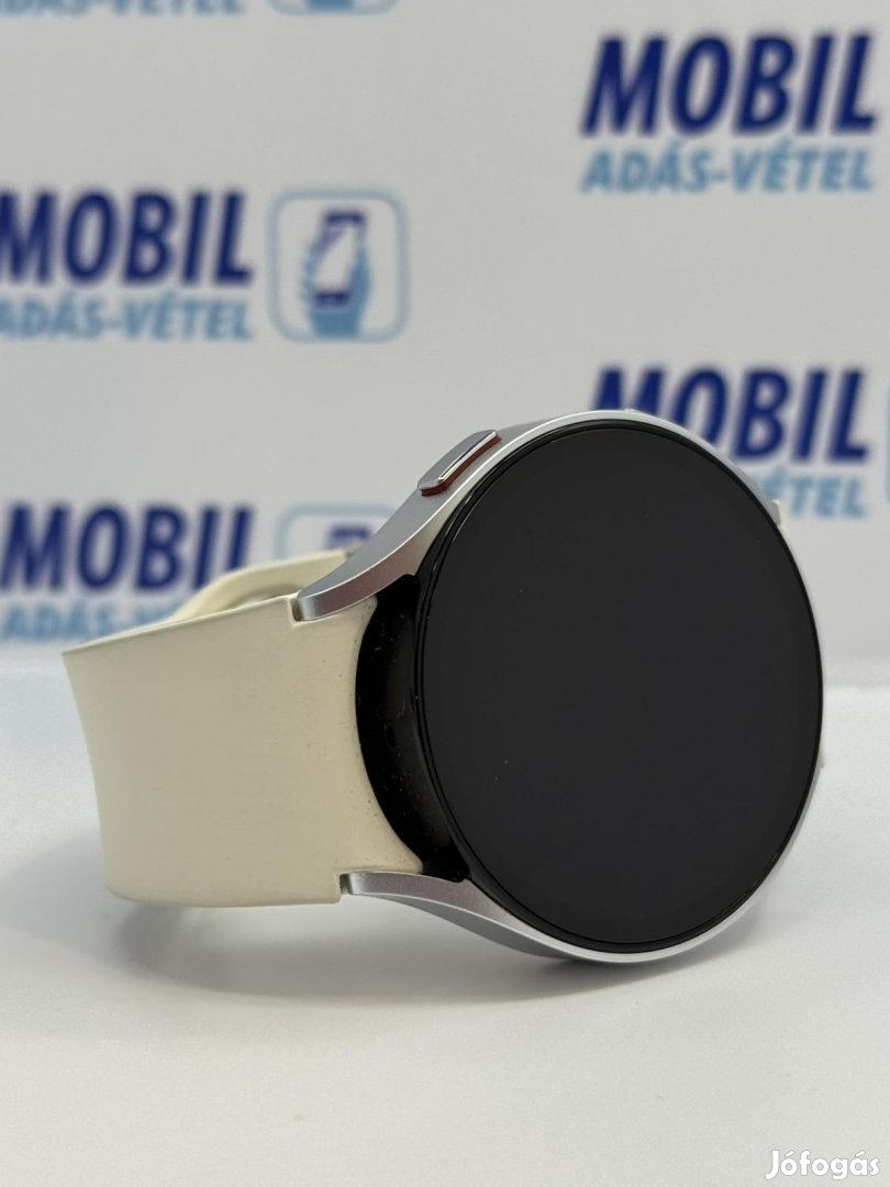 Samsung Galaxy Watch 4 Wi-Fi, 12 hó garancia