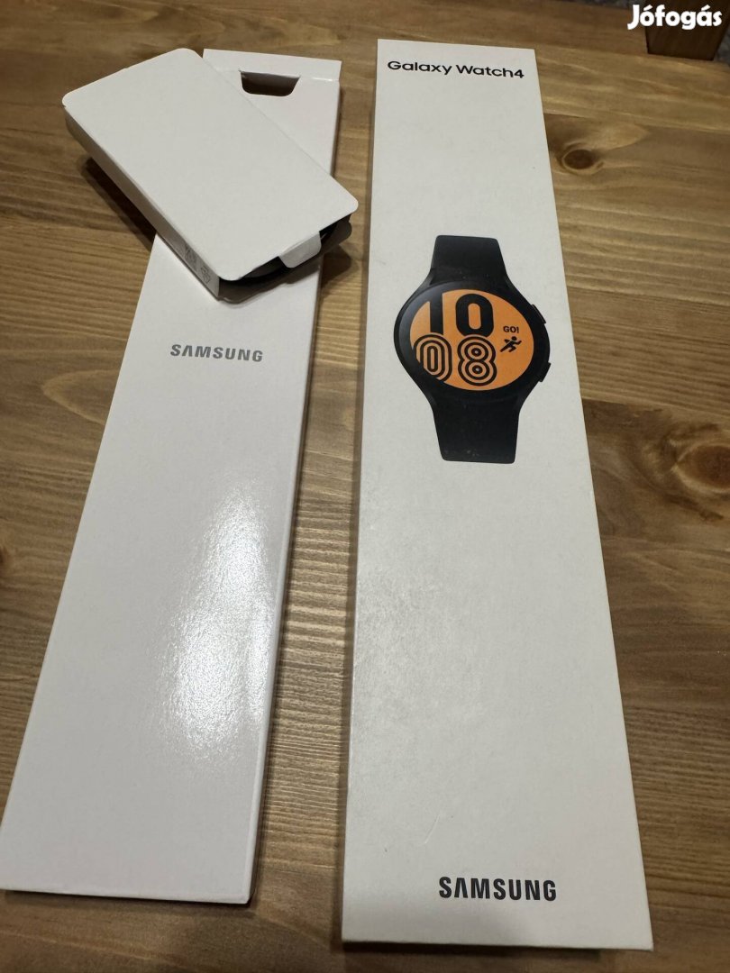 Samsung Galaxy Watch 4 fekete, szép állapotbanaaa