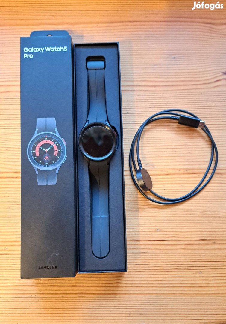 Samsung Galaxy Watch 5 Pro 45mm Zafír, Titán okosóra