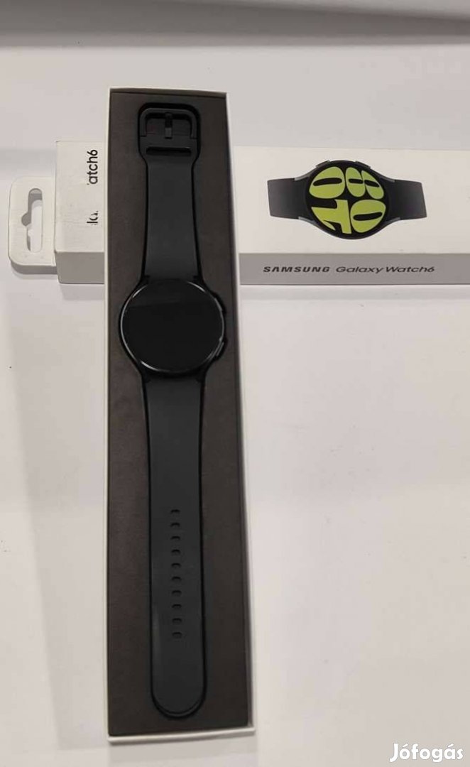 Samsung Galaxy Watch 6 R945F LTE 44mm Ezüst karcmentes okosóra eladó!