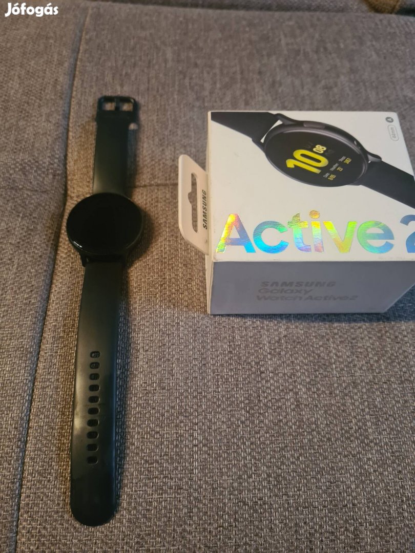 Samsung Galaxy Watch Actyve 2 óra