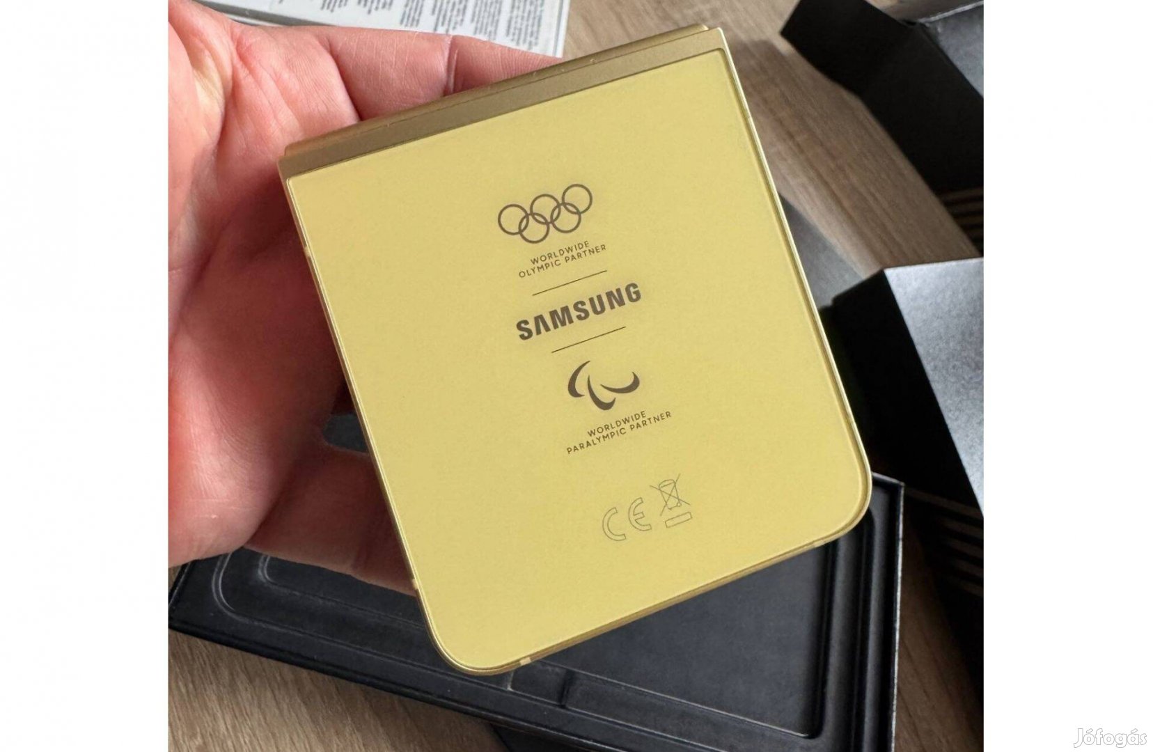 Samsung Galaxy Z Flip6 512GB Gold - Paris Olympic Edition - Csere is