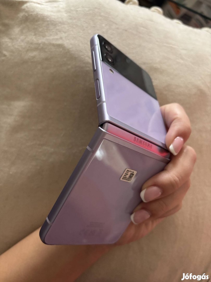 Samsung Galaxy Z Flip 3