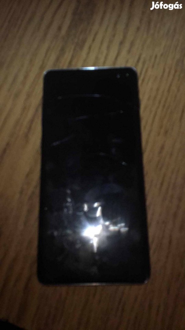 Samsung Galaxy s10+ Fekete be van törve