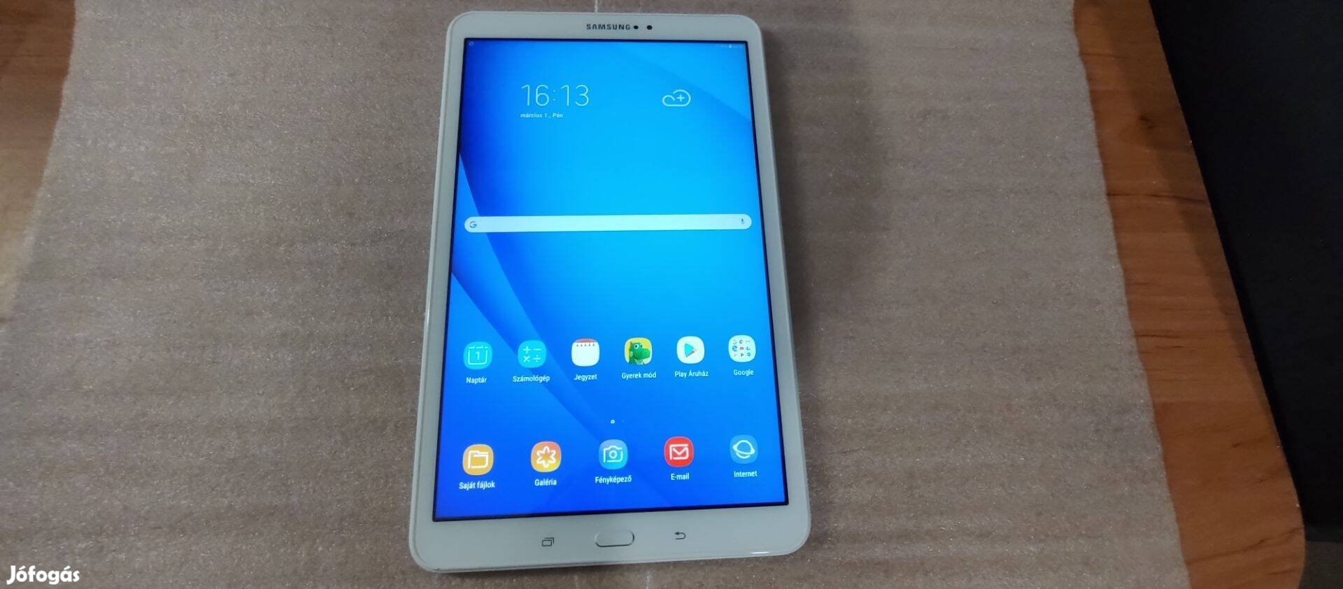 Samsung Galaxytab SM-T580 10.1"-os tablet