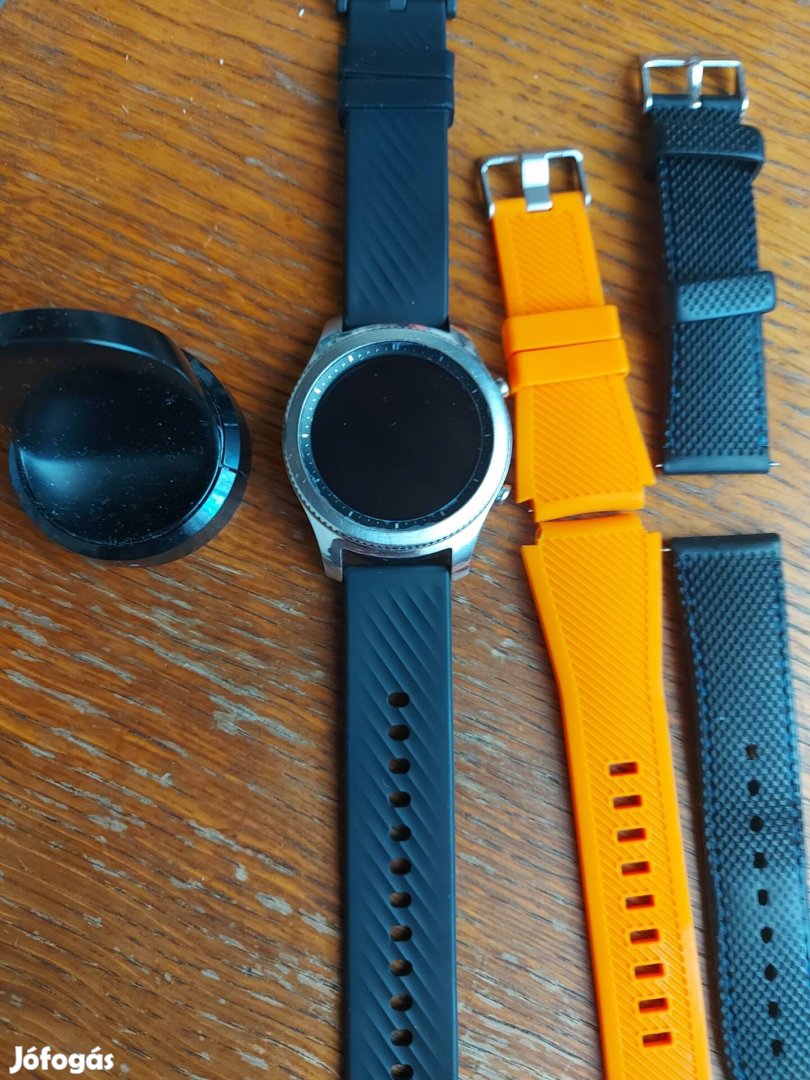 Samsung Gear S3 Classic okosóra új akkuval,új szíjjal!