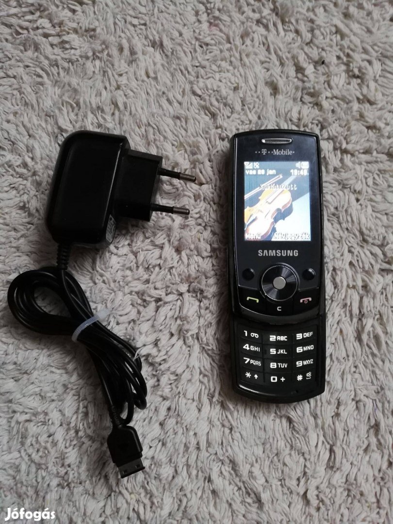 Samsung J700 retro mobil