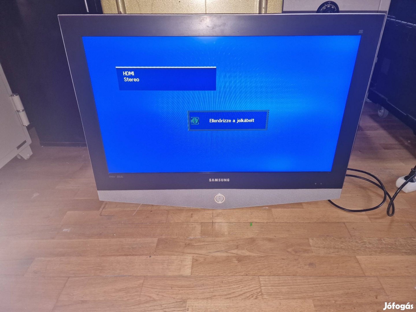 Samsung LCD Hdmi tv 82cm Szép állapotban!