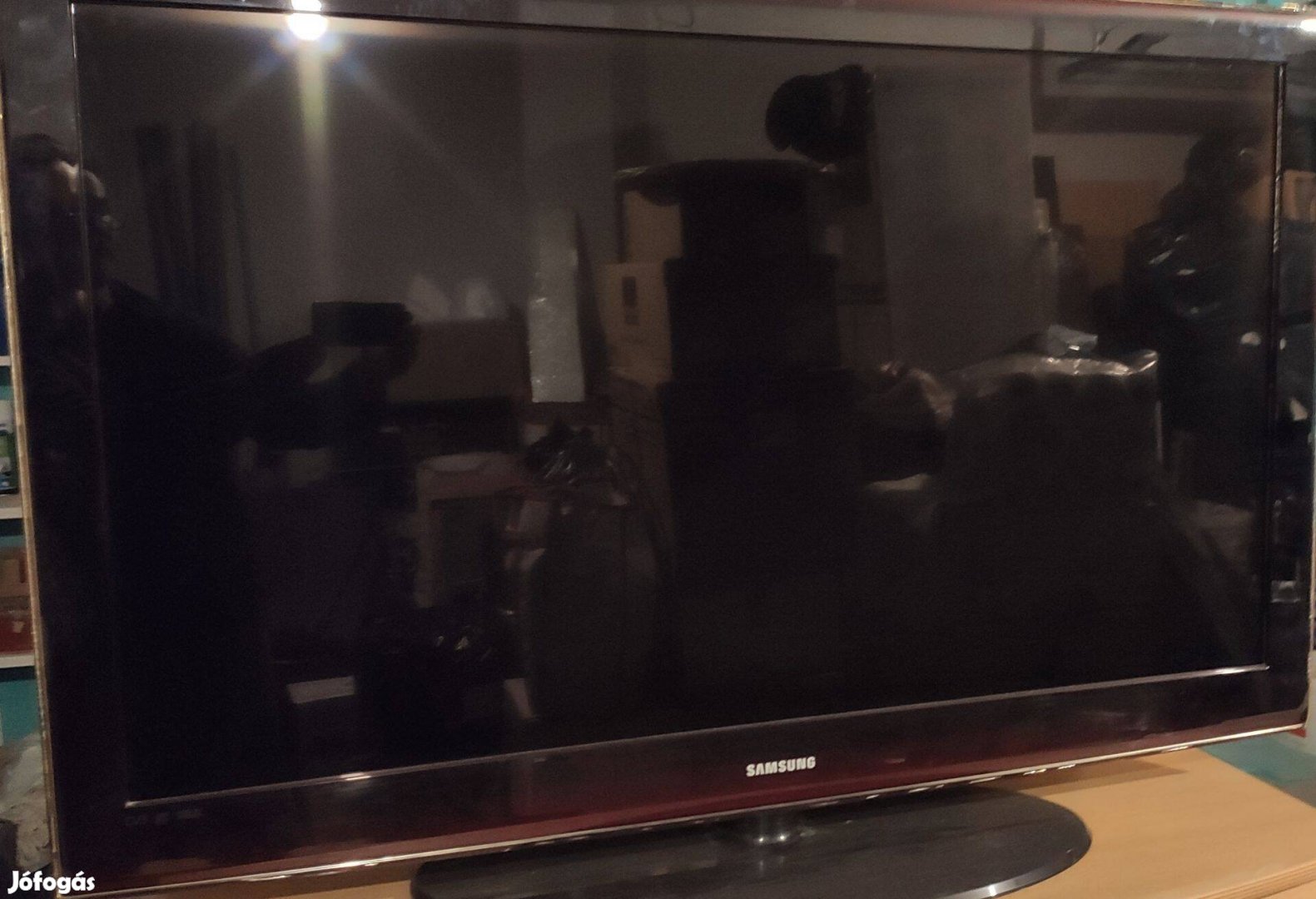 Samsung LCD TV 52"