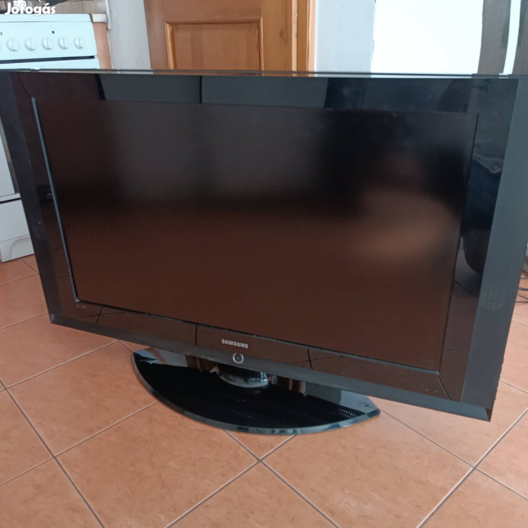 Samsung LCD tv