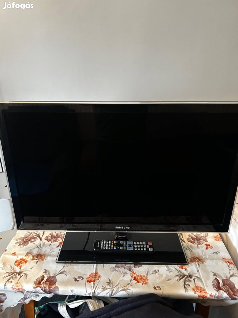 Samsung LED-es Tévé 76x46