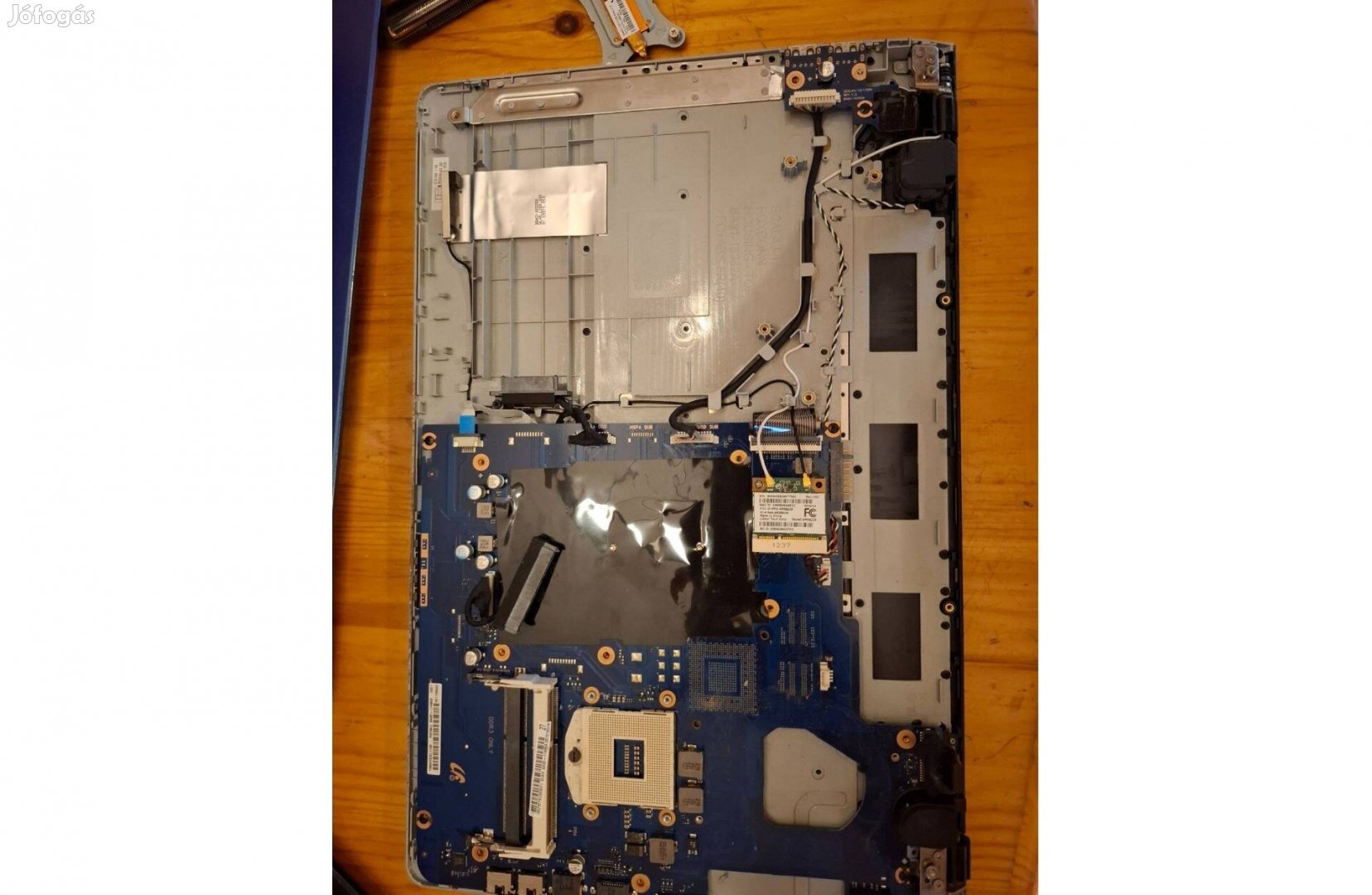 Samsung NP300E5C, NP300E5X használt alaplap Intel rpga-989,