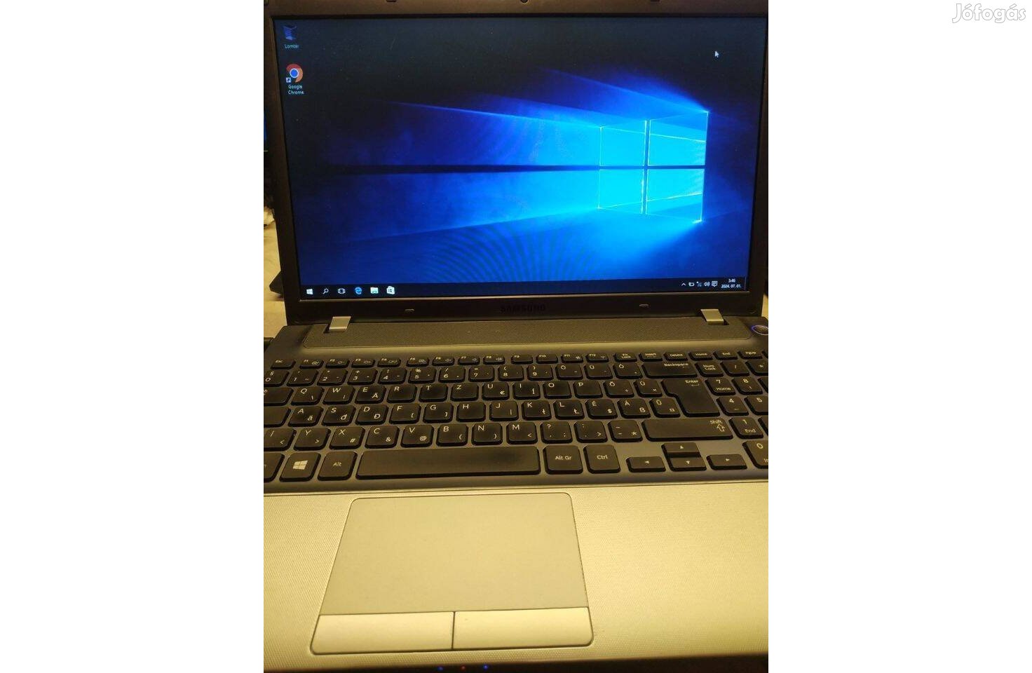 Samsung NP355V négymagos gyors és erős laptop (2)