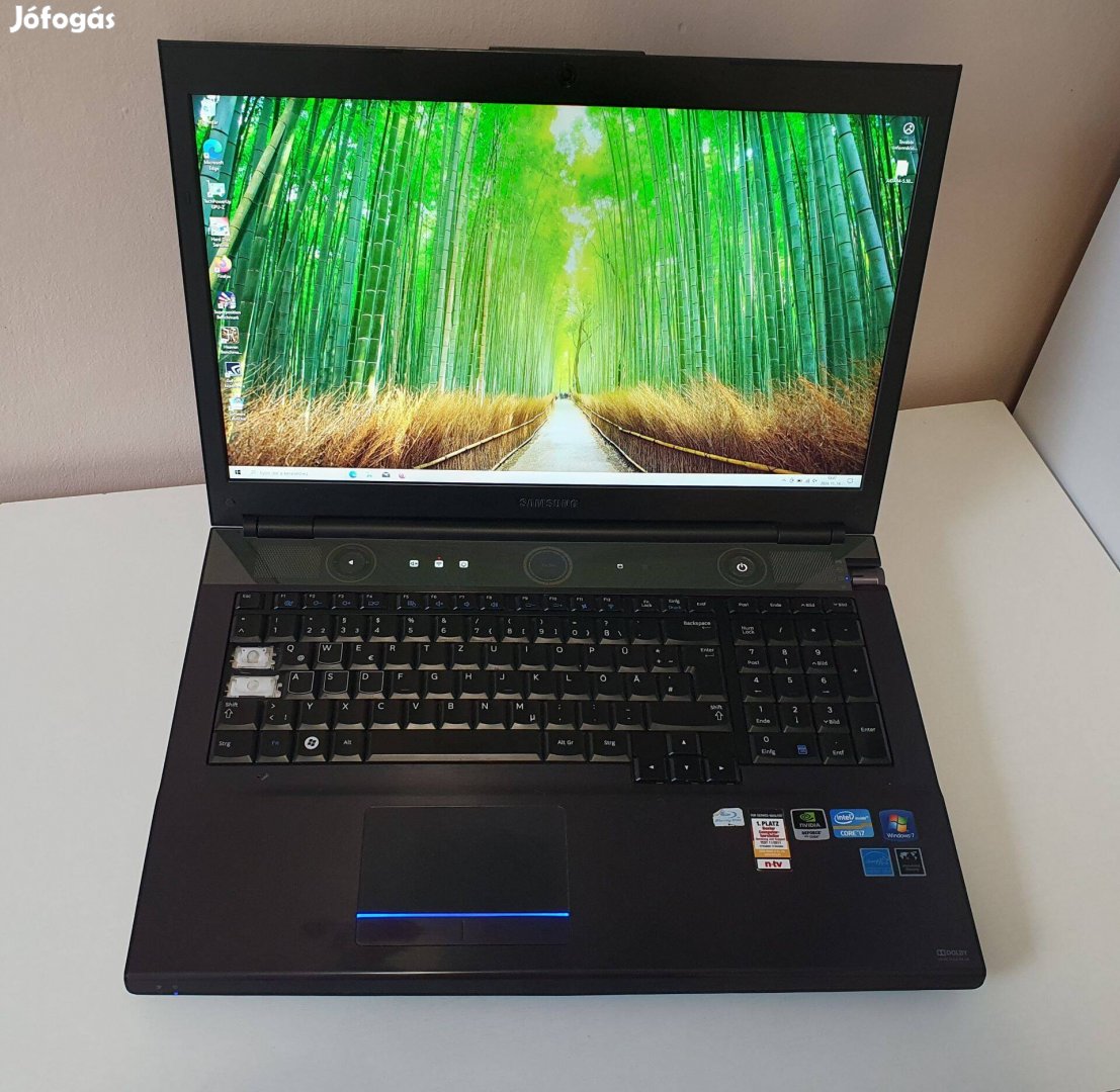 Samsung NP700G7C Gamer notebook