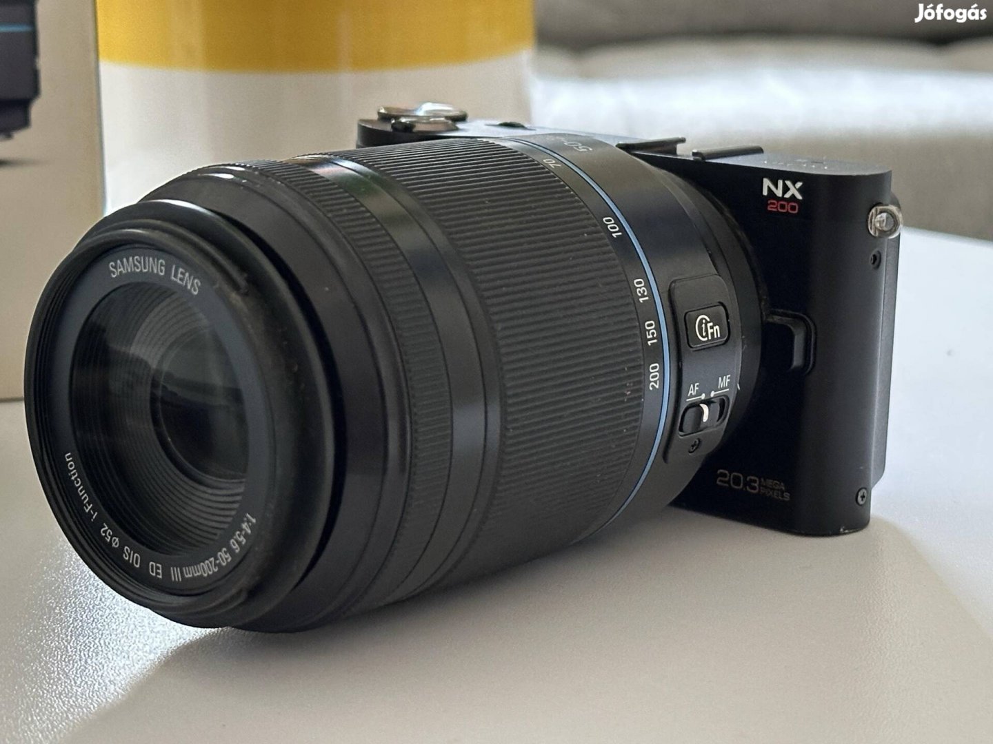 Samsung NX200