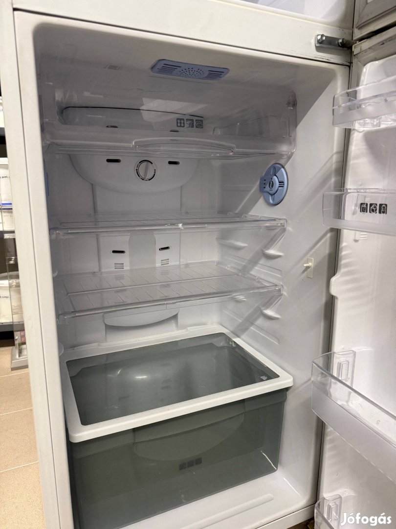 Samsung No Frost kombinált hűtő fagyasztó felülfagyasztó