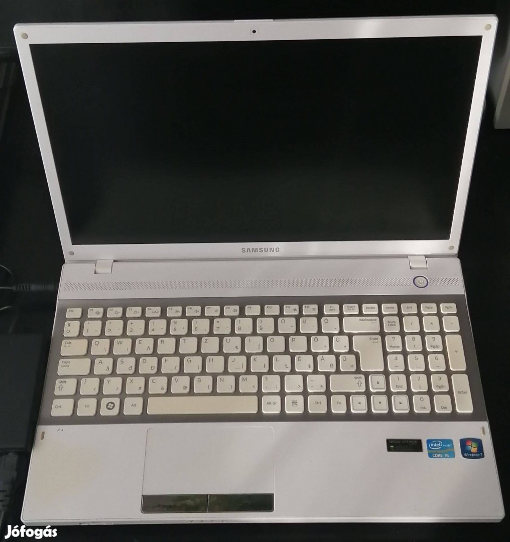 Samsung Notebook NP300V5A (hibás)