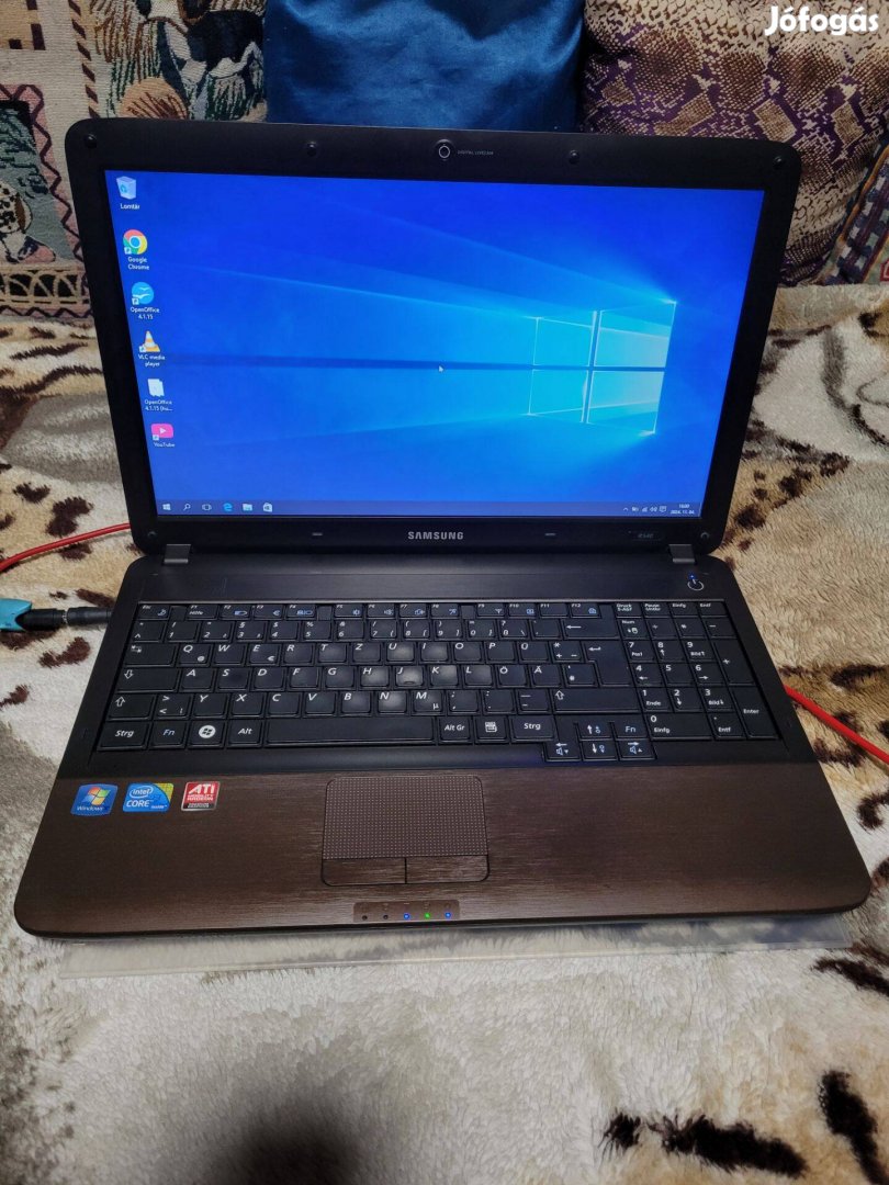 Samsung R540 laptop /Intel i3, Ati, 4GB, 320GB, 15.6"/