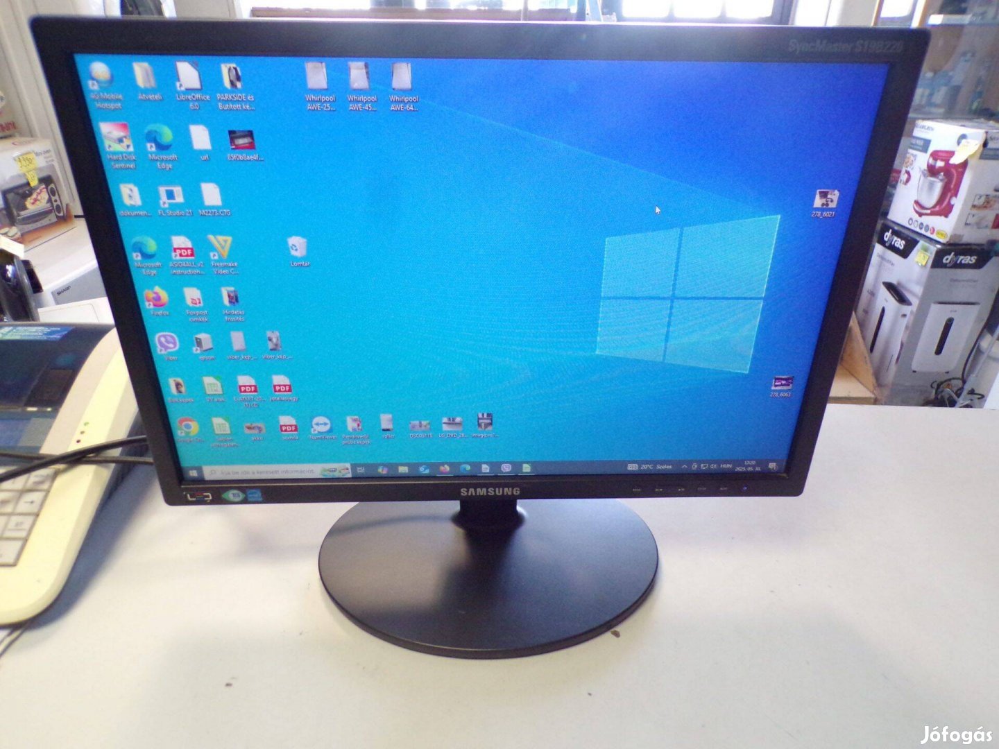 Samsung S19B220 Monitor jótállással Típus-