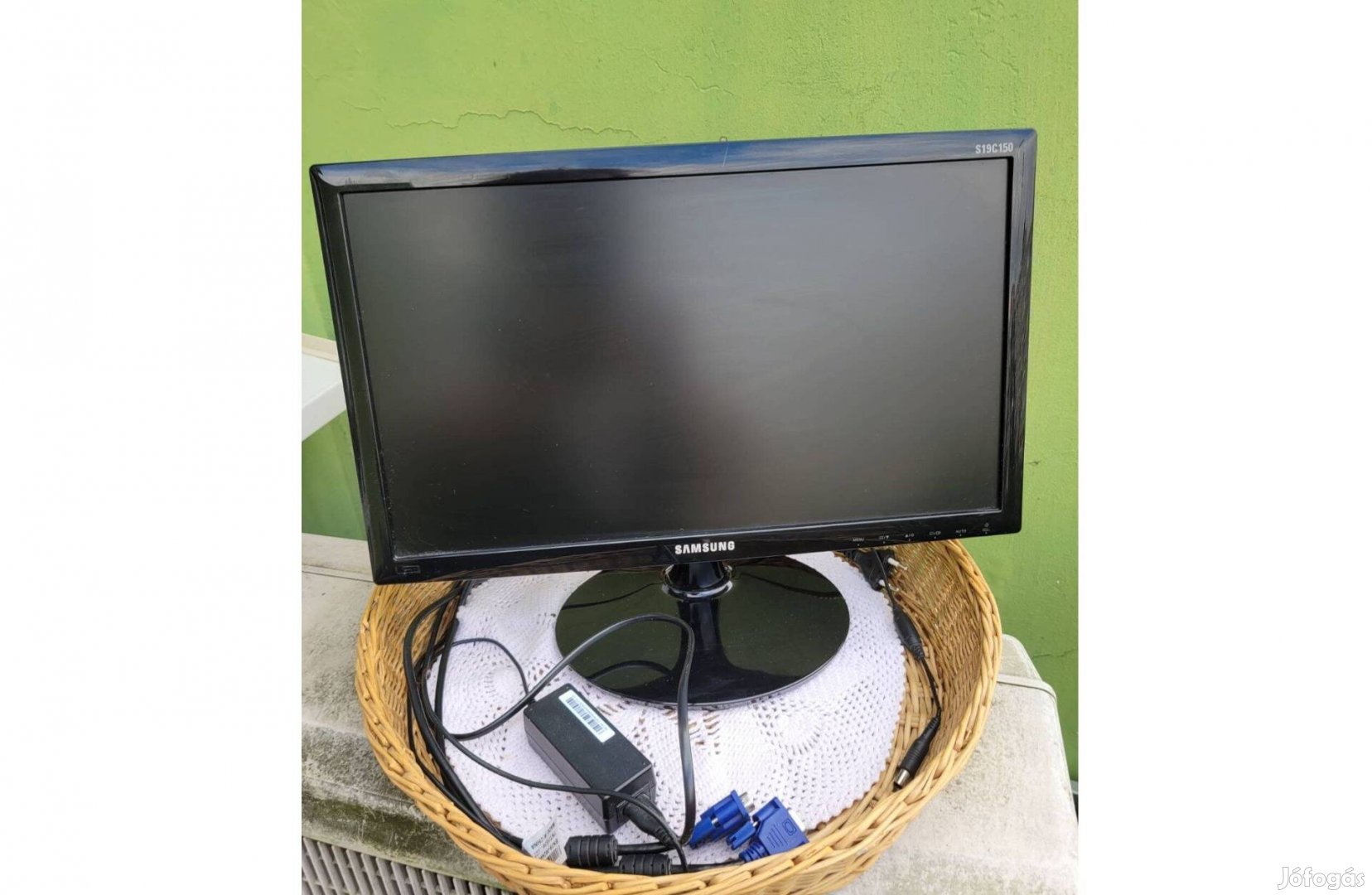 Samsung S19C150 19" energiatakarékos LED monitor