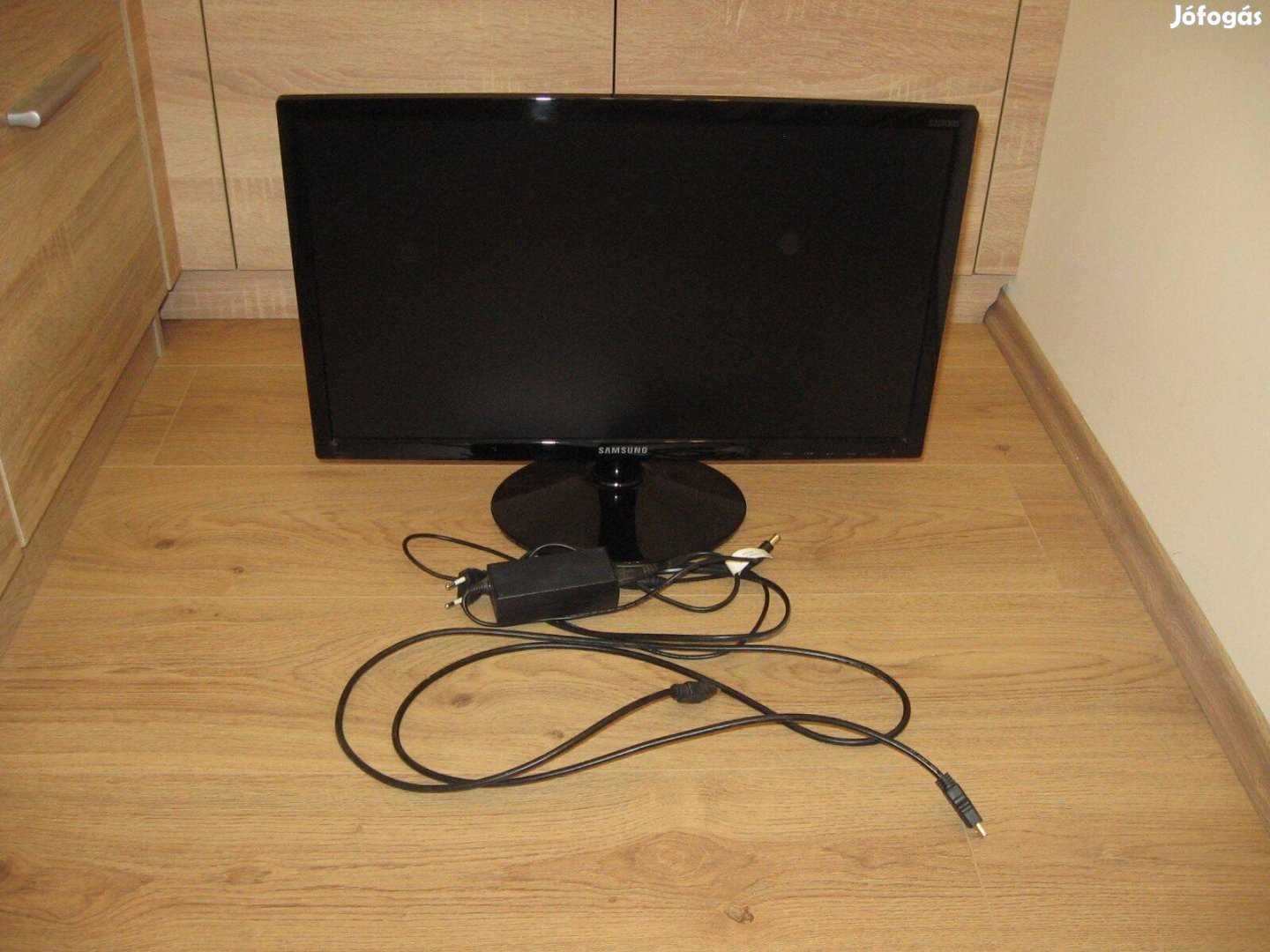 Samsung S22D300HY monitor