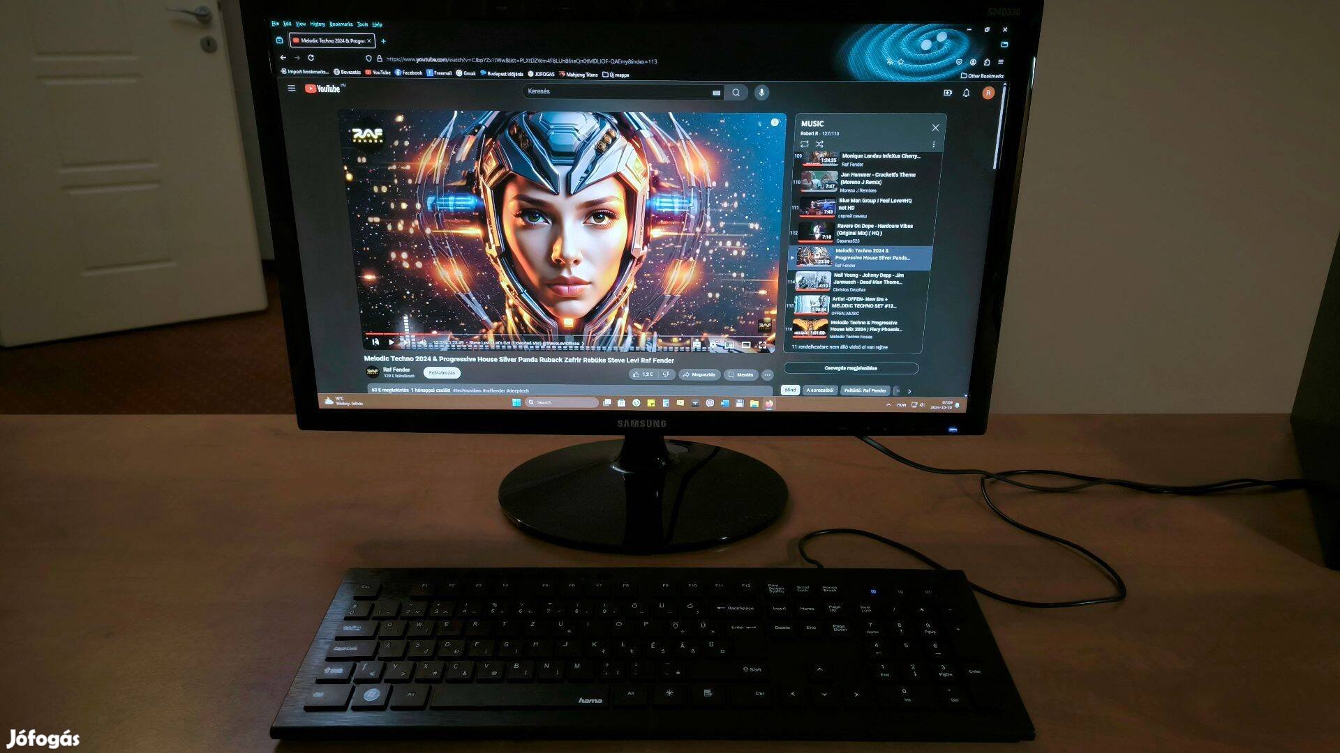 Samsung S24D330H monitor